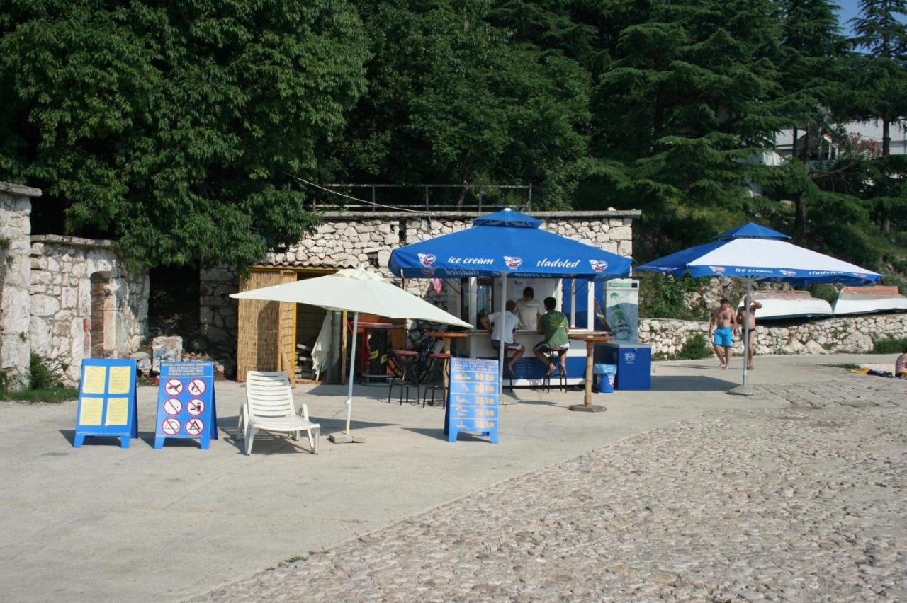 Apartments With A Parking Space Dramalj, Crikvenica - 5576 Exterior photo