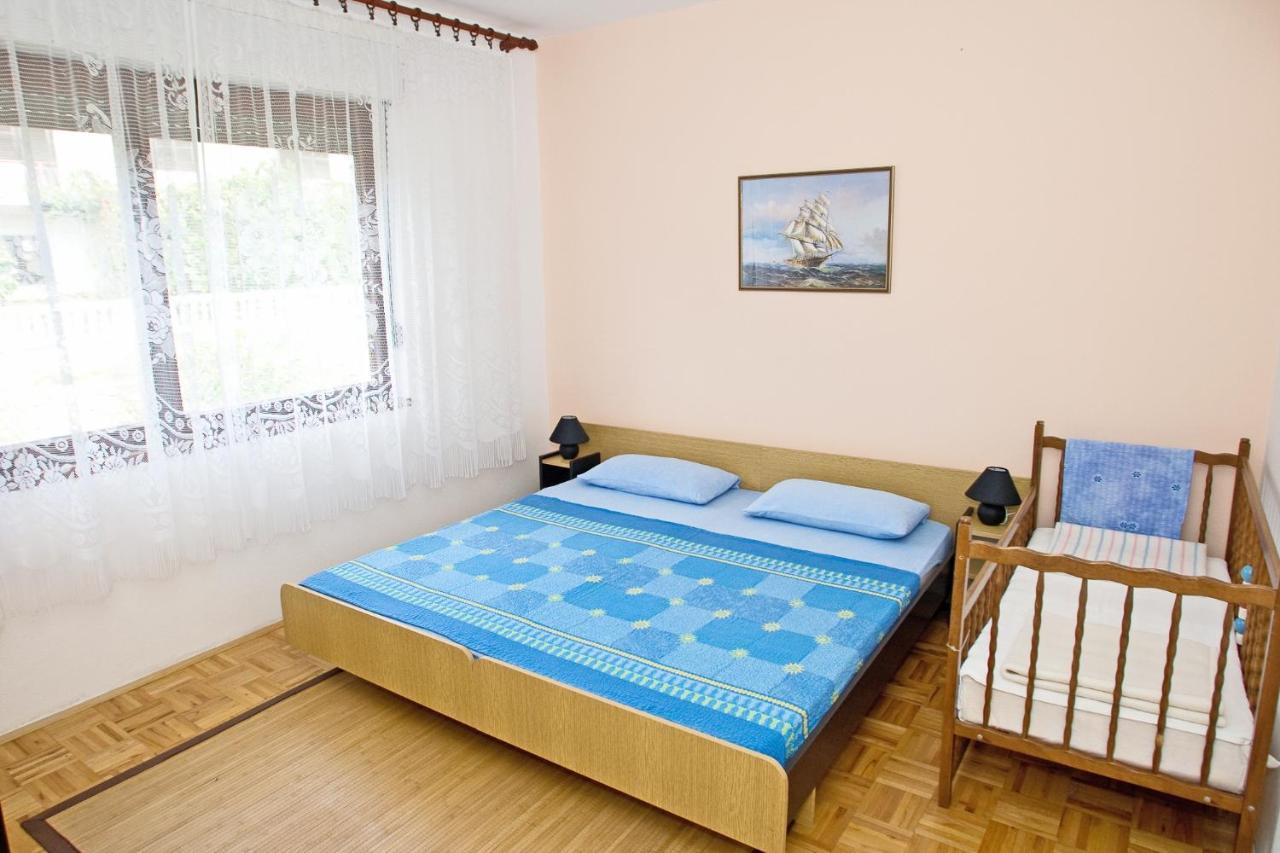 Apartments With A Parking Space Dramalj, Crikvenica - 5576 Exterior photo